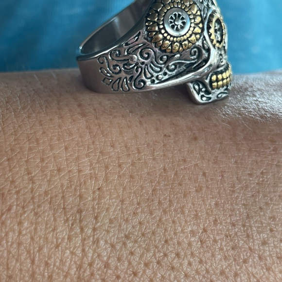 NWOT. Ed Hardy Skull Ring “Size 10”. FREE SHIPPING - Picture 4 of 8